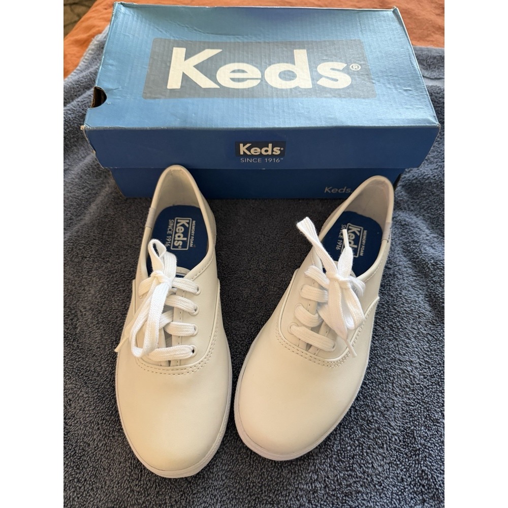 vtg Keds KY30060 champion cvo white, girls size 2.5 NWB